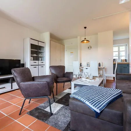 Apartment Rugana - Komfortplus Mit 2 Schlafzimmern Und Terrasse C06 Dranske